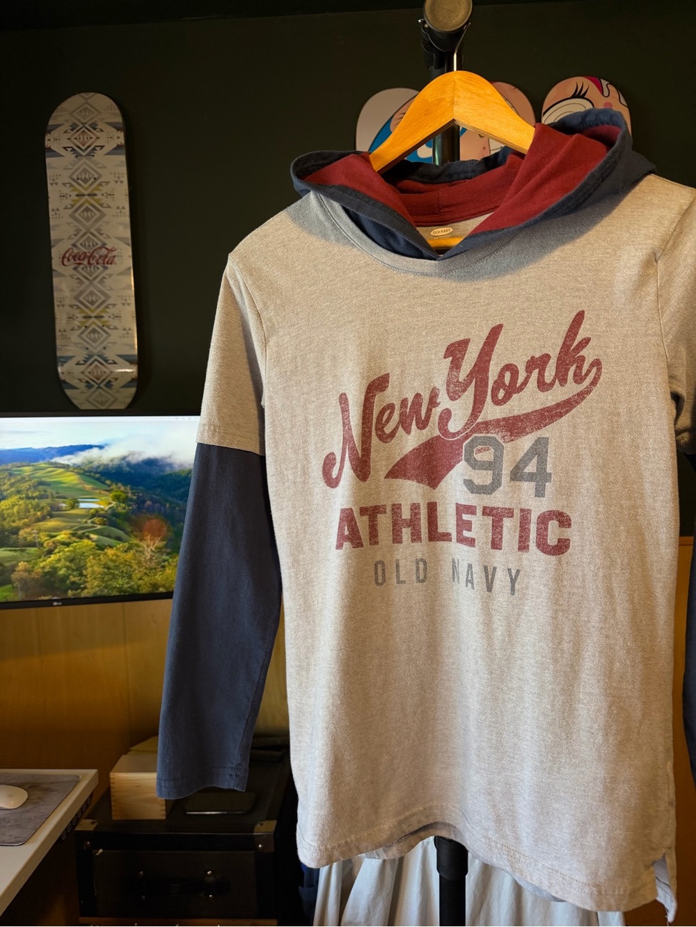 Old Navy Men's New York Athletic Hooded Long-Sleeve Tee - Gray & Navy